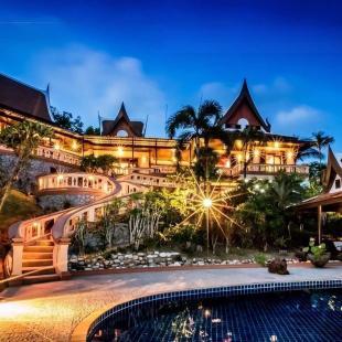 Unique Thai style villa in...