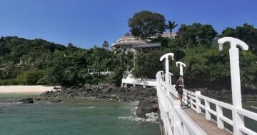 Как кафе Andaman превращает деньги гостей в мусор: хитрые ценники, огромное меню и такой сервис что ваша еда может оказаться из морозилки