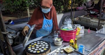 Cape Panwa Local Night Market где на закате у моря найти лучшую пад тай и халяльную еду по ценам ниже ресторанов — открыт каждый вечер с 16 до 22