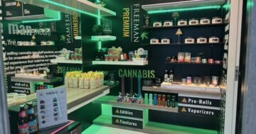Pimniyom Pharmacy — почему один довольный посетитель отмечает очень приятное обслуживание и удобный режим работы каждый день с 8:00 до 00:00