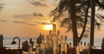 NORA Beach Club на Банг Тао, Пхукет — пляжный оазис с отменной кухней и персональным сервисом, который превращает закат в незабываемый опыт