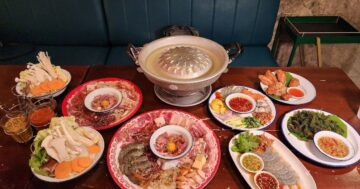 Я в ярости и в экстазе от ยิ่งเจริญ ภูเก็ต(หมูกระทะ ส้มตำ เบียร์วุ้น): ночной хаос до утра, дешёвое вагю и бекон, персонал спасает новичков — невероятное противоречие