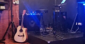 Yoonbarman Cocktail & wine bar в Камале — фирменные коктейли мастера Yoon и внимательное обслуживание создают уютную барную атмосферу