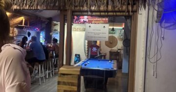 Chill House Phuket в Раваи: кондиционер, бильярд и дружелюбный персонал — но стоит ли заказывать тайский салат после резкого отзыва о вкусе?