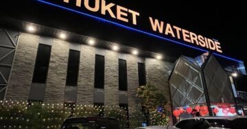 Как получить максимум от Phuket waterside: приходите в пять ради отличного сервиса и живой музыки и избегайте разочарований от переменной еды