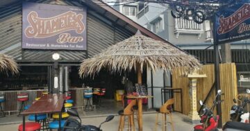 Почему Shameless bar с уютным диваном в стиле семидесятых, дружелюбными хозяевами и огромными багет‑сэндвичами стал любимым местом гостей
