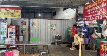 Почему местные родители водят детей в ตำหนองคาย กะทู้ и возвращаются снова: дешево, порции огромные, настоящее тайское и подача молниеносная