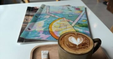 Coffeebar Lets Roll на Kata beach — скрытая находка для плотного завтрака, свежих соков и идеального латте, почему местные возвращаются и хвалят быстрое обслуживание
