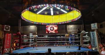 Почему Patong Boxing Stadium Sainamyen в Патонге — незабываемое электрическое шоу муай-тай, и только первые ряды превращают просмотр в настоящее погружение