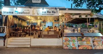 Как получить максимум в Mama Seafood Naiharn Beach: где сидеть, что заказывать ради большой порции и вида на пляж и зачем идти с наличными