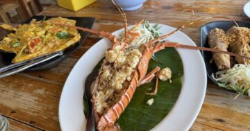 AI-анализ Sawasdee Rawai seafood: свежая рыба и море притягивают, но нестабильная готовка и медленный сервис ломают впечатление