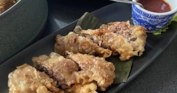 Семейная находка на Dibuk street — недорогой Kin Kon Krua с домашними завтраками и куриной кашей для малышей: почему родители в восторге