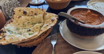 AI-анализ RICE RESTAURANT: вегетарианцы в восторге и официантка SU хвалят, но адрес в Google ведёт не туда — что владельцы умалчивают