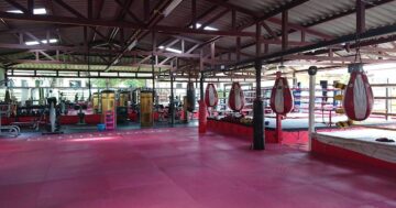 RAWAI BOXING CAMP в Rawai Пхукет: почему этот лагерь так хвалят бойцы — готовят к боям, дают сертификат Muay Boran, дружелюбные тренеры, пн–сб 8–19
