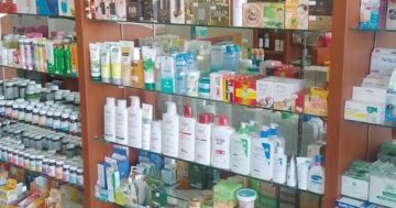 Mor.Phaesaj Pharmacy Аптека с англо‑ и русскоговорящим фармацевтом, всегда в наличии или закажут на следующий день, доброжелательное обслуживание, часы 11:00–17:30