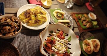 Issara Restaurant & Bar шокирует и восхищает: блюда как от шефа звезды, сервис безупречен, но паркинг запутывает и предлагают коктейли за отзывы