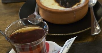 Что скрывает Bosphorus в Patong: все восхищены аутентичной едой и щедрыми порциями, но за улыбающейся командой прячется кофейный провал