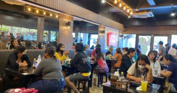 Как получить суп Том Ям ресторанного уровня за смешные деньги в Kuaytiao Tomyamkung Manao Khaiwan — что заказывать, как попросить остроту и взять банку чили домой