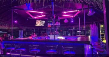 Почему The Tipsy Mermaid на Bang Tao — обязательная точка для любителей тёплой атмосферы: невероятно дружелюбный персонал и бюджетные коктейли
