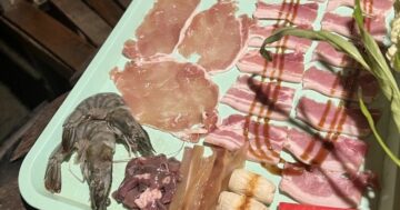ร้านชิวชิวป่ายาง — местный лаунж для расслабленного вечера с живой музыкой, суперкреслами, большим экраном и душевной атмосферой гостей