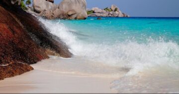 DIVERSAINT Phuket: профессиональная дружелюбная команда, опытные инструкторы и шанс поплавать с черепахами на Racha Yai, но учесть жалобу на поведение одного инструктора