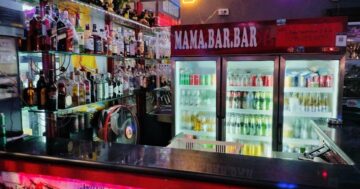 Mama barbar and restaurant в Бангтао: бар с домашней атмосферой и внимательным персоналом, который гости называют лучшим местом у пляжа для тех, кто ценит настоящий сервис