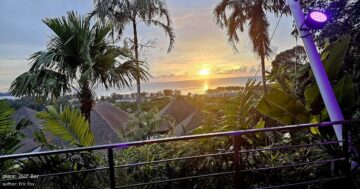 Бар триста шестьдесят градусов в The Pavillions Phuket — идеальное место для заката, авторских коктейлей и роскошного вечера, который стоит бронировать