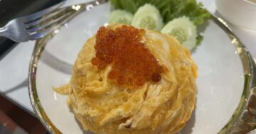 В Пхукете Piset называют царством крабов и идеального сервиса, но один гость кричит о крабах для шоу и замороженном мясе на кухне — кому верить?