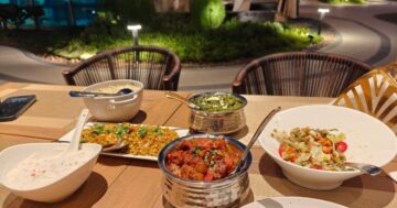 Как постоянные гости Highway Curry в Чалонге получают максимум вкуса и выгоды: сочетания блюд, настоящие веганские