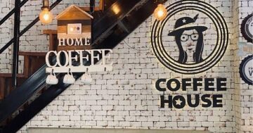 Lost in Phuket в Ката: почему местные бросают туристические заведения ради этого кафе с отличным кофе, завтраком и бургерами дешевле 300 бат