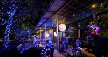 Niky’s Speakeasy & Nightclub в Банг Тао, Пхукет: уютный спикизи где хозяева встречают как семью, атмосфера для танцев до утра