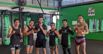 Почему Phuket Muay Thai в Раваи выбирают новички и бойцы: тренеры спаррингуют с учениками, клинч и персональный подход в удобном режиме