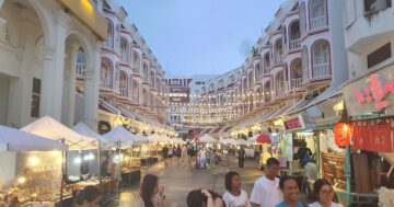 Midtown Phuket Night Market Walking Street: субботний ночной рынок в Пхукете с 16:00 до 21:30 — манхэттен-бар, фудтраки, местные товары и шанс застать закрытым