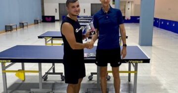 Phuket Table Tennis Club в центре Пхукета — профессиональный зал с качественными столами, новым покрытием, кондиционером, дружелюбными тренерами и регулярными турнирами