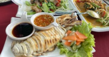 After Beach Bar & Restaurant на холме — отличный вид и вкусная еда, персонал супер, но регги это фишка маркетинга: музыку включат только если попросите