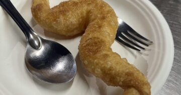 AI-анализ показал скрытую закономерность в Suan Luang Roti — одно меню, идеальные роти и дешёвая еда, которую местные заказывают снова и снова