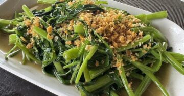 Fisherman’s Bar в Май Кхао — идеальное место для свежих тайских морепродуктов и живой уличной атмосферы на уютном газоне под открытым небом