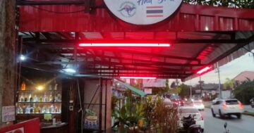 The Pub Sports Bar and grill — малолюдный дружелюбный спорт-бар с холодным пивом и внимательным персоналом, идеален для просмотра матчей и спокойных вечеров
