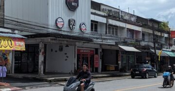 Phuthon scooter vespa lambretta scomadi/ Royal Alloy Phuket — мастерская в Old Town: профессиональный внимательный ремонт скутеров, дружелюбный сервис по разумным ценам, Пн–Сб