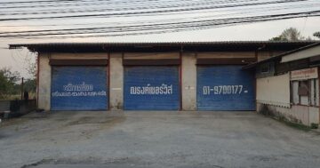 Narong Service Garage — надежный маленький автосервис с честными ценами и опытным механиком Khun Narong, умеющим найти оригинальные запчасти