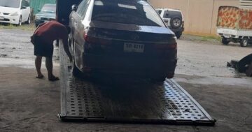 Надёжный автосервис в Пхукете для быстрой и ответственной починки шин и мелкого ремонта, клиенты отмечают вежливое обслуживание и разумные цены