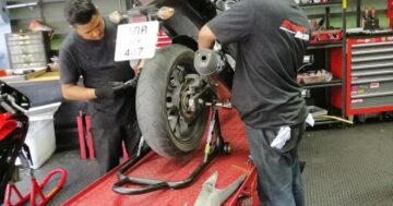 Chaenglay New Motorcycle Parts & Service Phuket — быстрый сервис мелкого ремонта скутеров, запчасти в наличии, честные цены